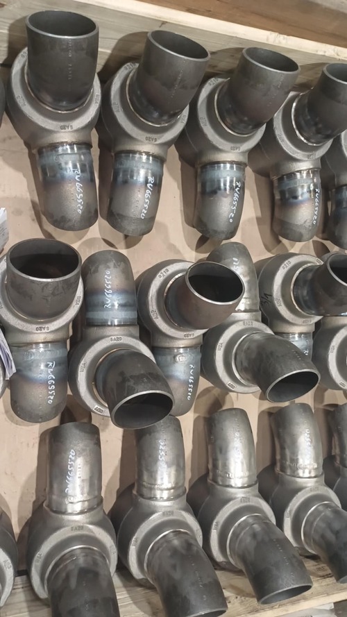 Zdjęcie przestawiające prefabrykację zaworów dla GEA Prenzlau.