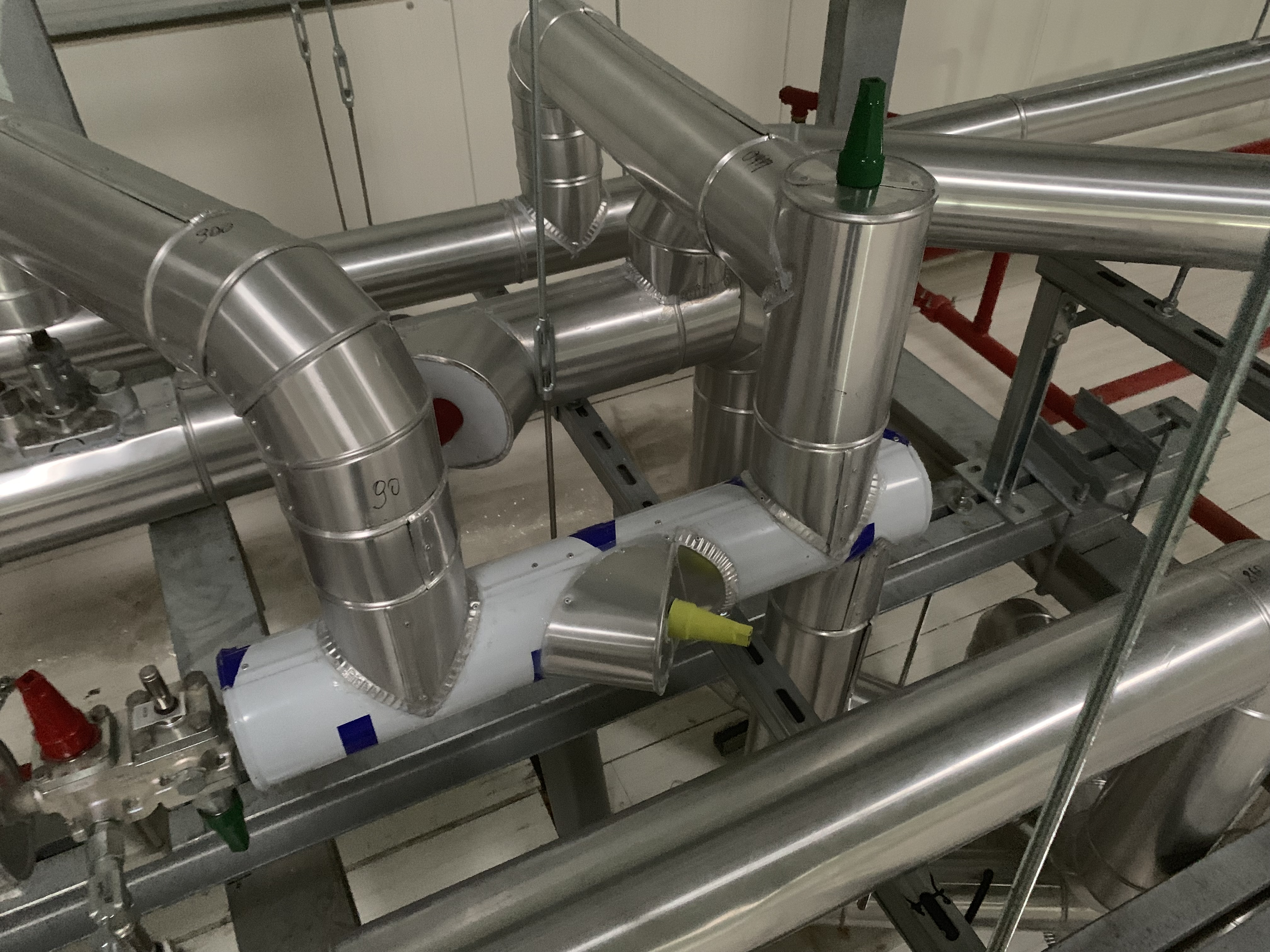 Zdjęcie przedstawiające zlecenie 'Stacje zaworowe NH3'