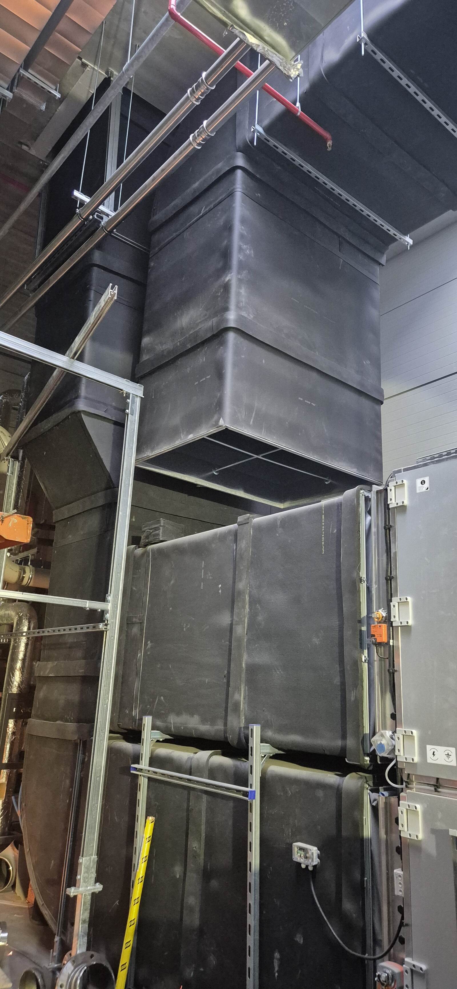 Zdjęcie przedstawiające wykonane ciągi wentylacyjne.